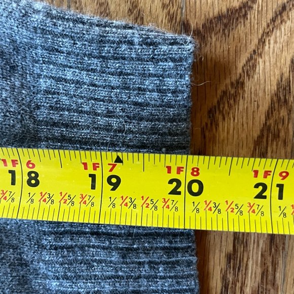 TORY BURCH Gray Merino Wool Ruffle Cardigan Sweater Top Women's Size XS - Picture 6 of 9